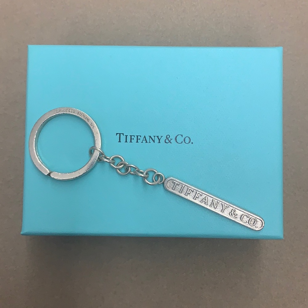 Vintage Tiffany & Co. sterling silver key ring